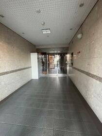 14/16 エントランス