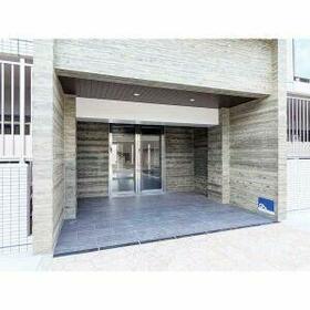 2/3 エントランス