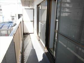 15/18 バルコニー