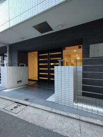 2/2 エントランス