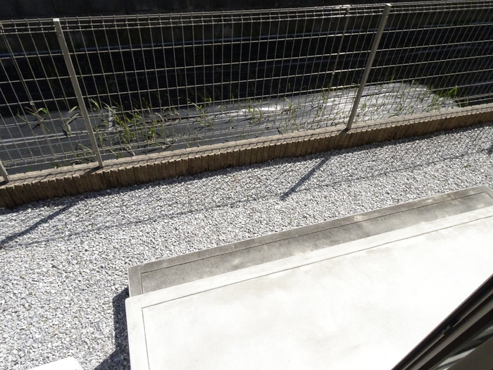 16/20 バルコニー