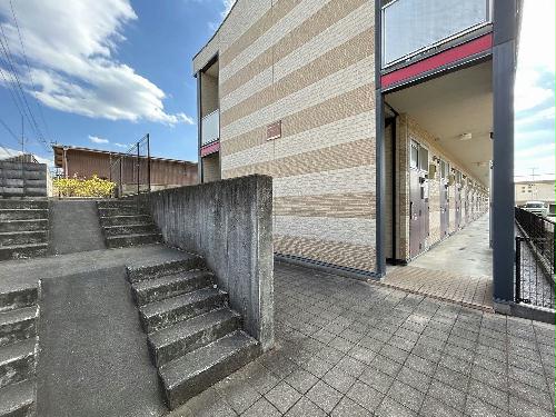 13/24 エントランス