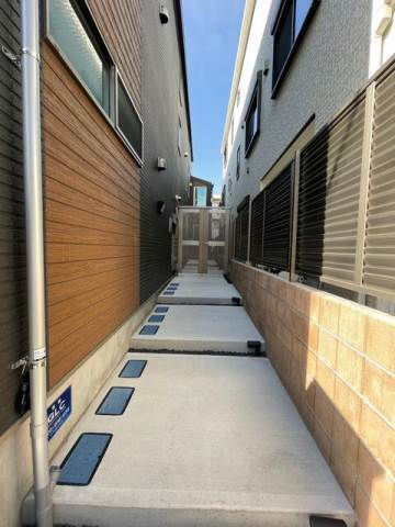 16/24 エントランス