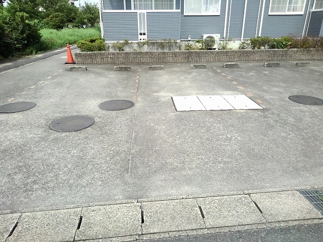 14/20 駐車場