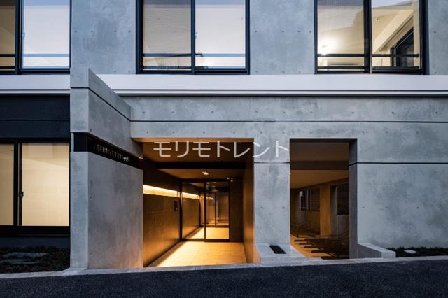 19/20 エントランス