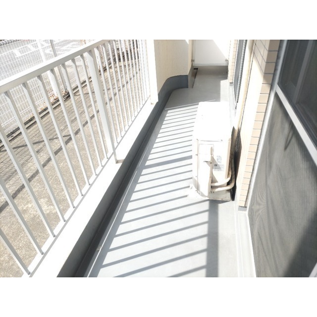 13/21 バルコニー