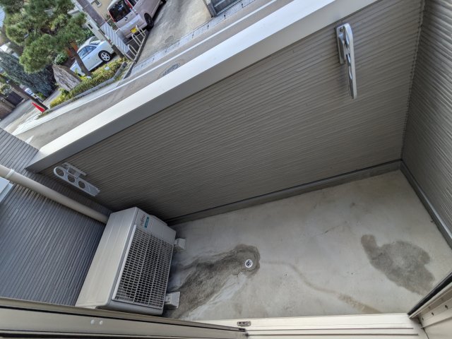 13/18 バルコニー