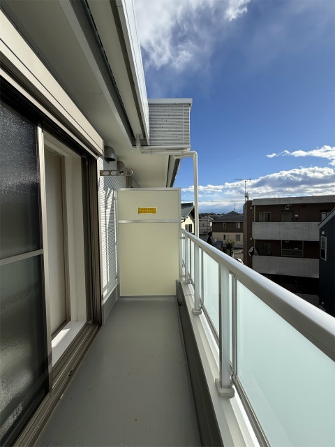 15/18 バルコニー