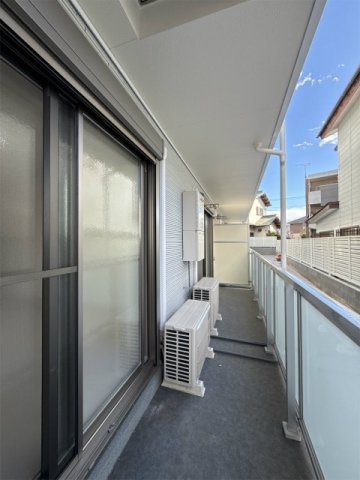 16/18 バルコニー