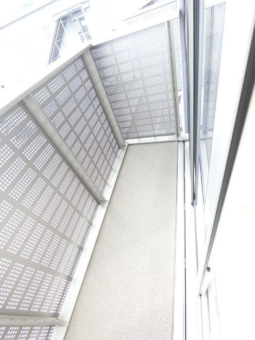 13/25 バルコニー