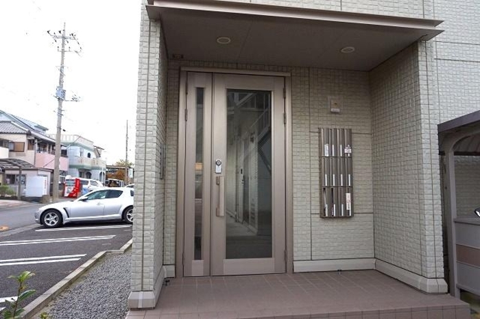 19/25 エントランス