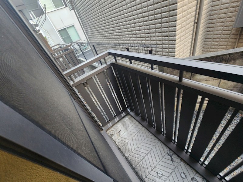 16/27 バルコニー