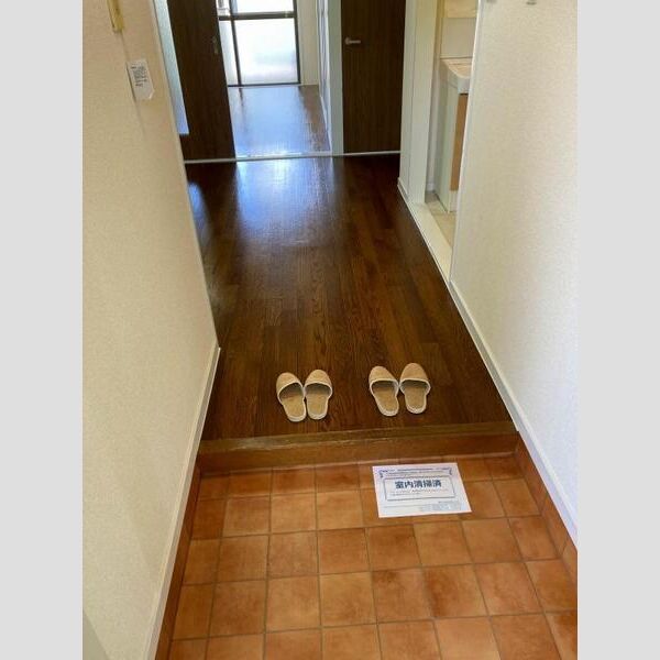 5/15 玄関