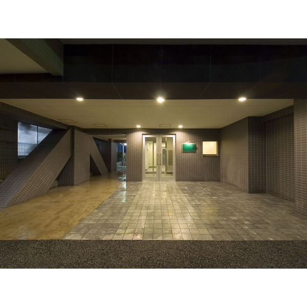 4/4 エントランス