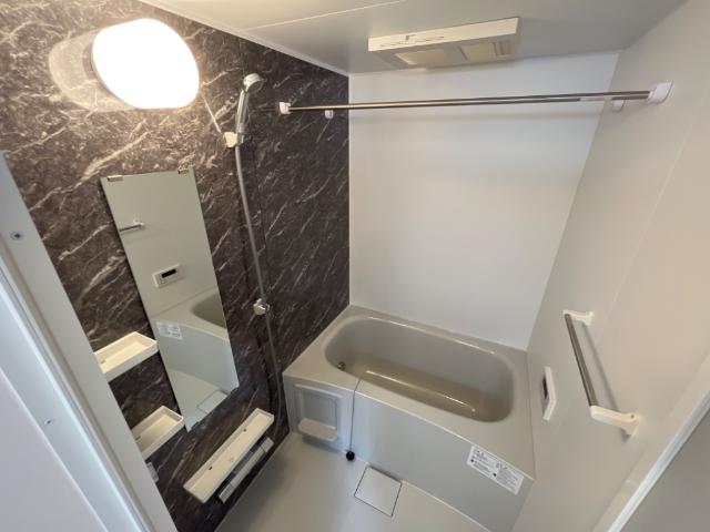 15/21 浴室