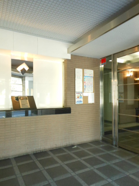 17/22 エントランス