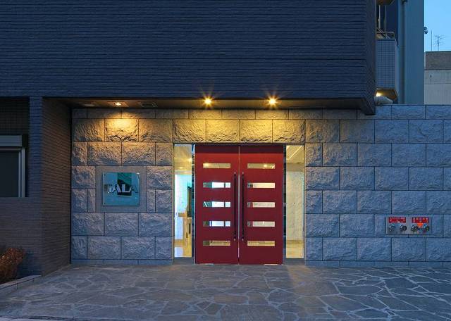 18/20 エントランス