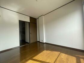 13/13 バルコニー