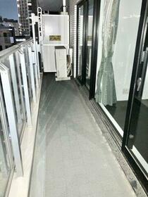 13/16 バルコニー