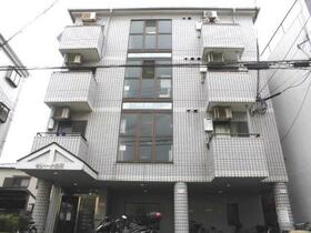 14/14 エントランス