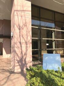 16/16 エントランス