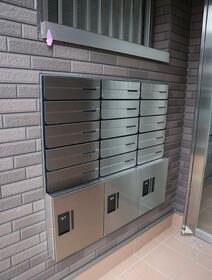 3/3 エントランス