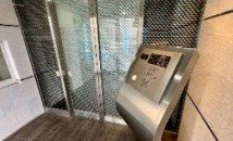 4/4 エントランス