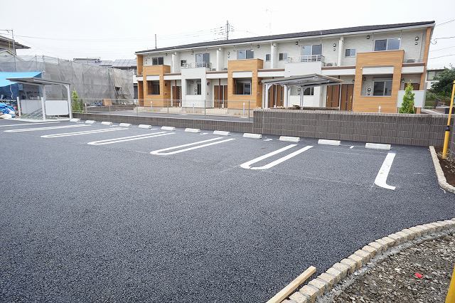 14/20 駐車場