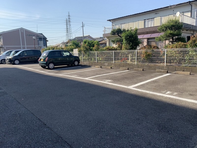 21/29 駐車場