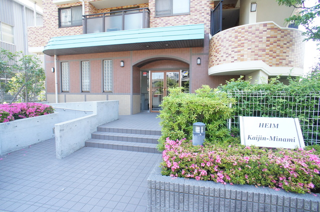 26/26 エントランス