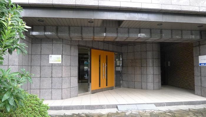 14/14 エントランス