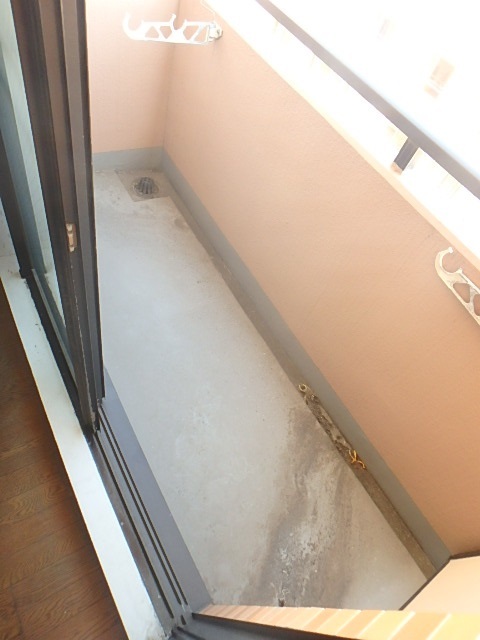 13/29 バルコニー