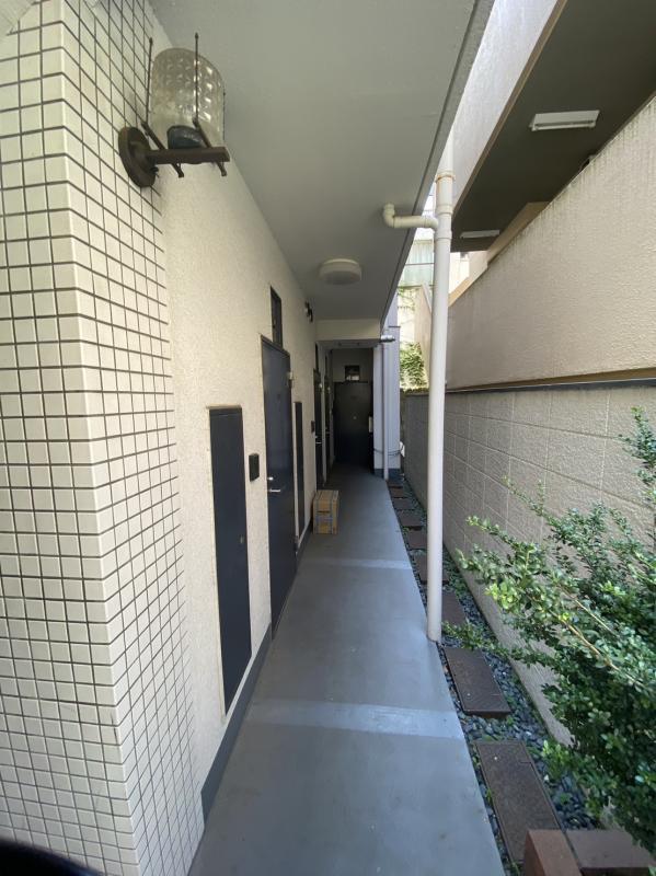 2/2 エントランス