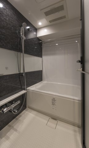 13/24 浴室