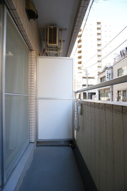 15/22 バルコニー