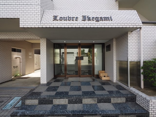 3/4 エントランス