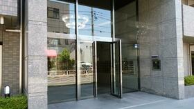 2/2 エントランス