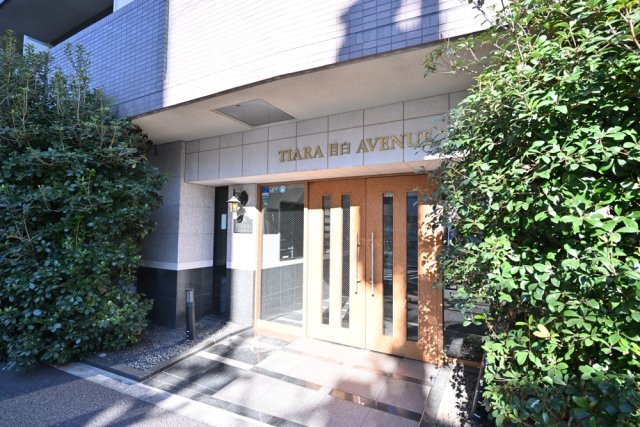 2/5 エントランス