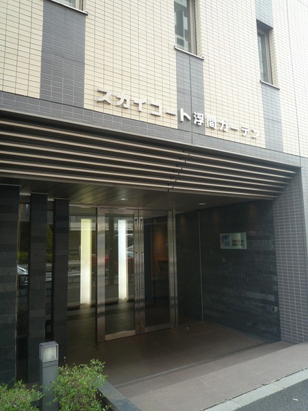 4/4 エントランス