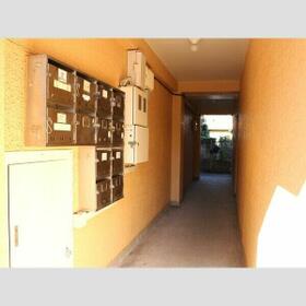 3/3 エントランス