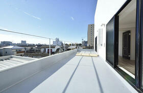 13/16 バルコニー