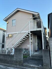 14/14 エントランス