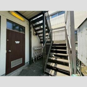 3/3 エントランス