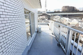 13/16 バルコニー