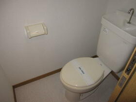 8/10 トイレ