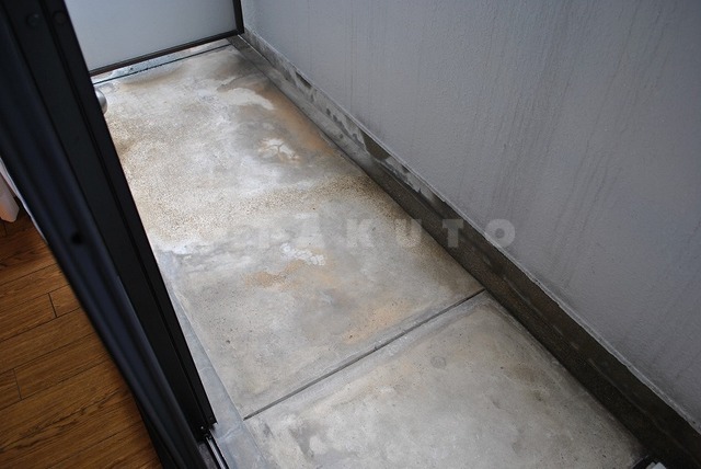 14/16 バルコニー