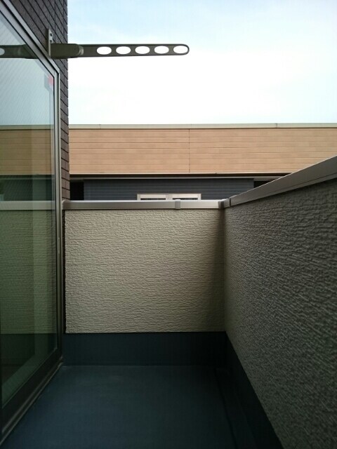 23/30 バルコニー