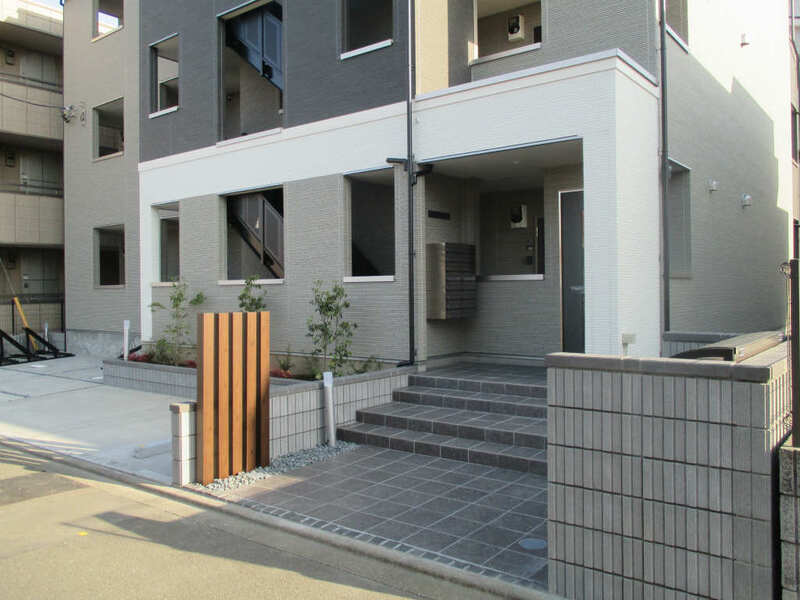 6/7 エントランス