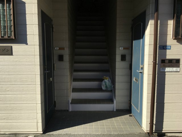 7/10 エントランス