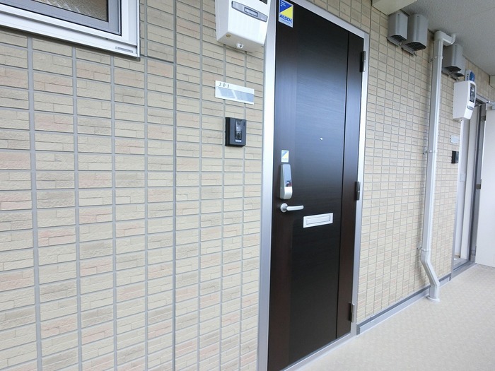 17/26 エントランス